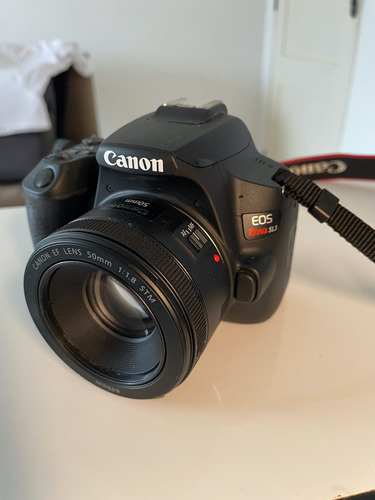 Canon Sl3  50mm  24mm  DigiPod Tr682n  Led Yongnuo Yn360