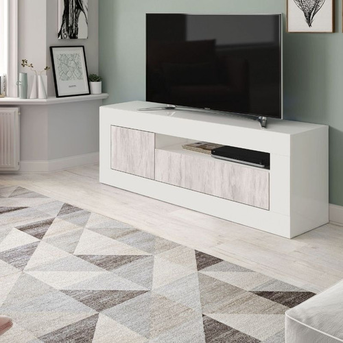 Mueble Para Tv 2 Puertas Baltik Color Blanco