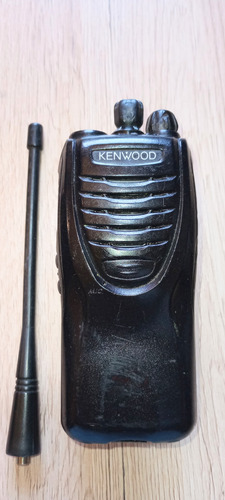 Radio Portatil Kenwood Tk3302 Uhf 16 Canales Con Bateria