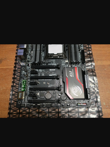 Placa-mãe Gigabyte X99 Gaming 5