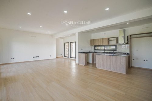 Venta - Casa - Barrio La Magdalena - Canning