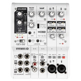 Consola Yamaha Ag06 De Mezcla 110v/220v