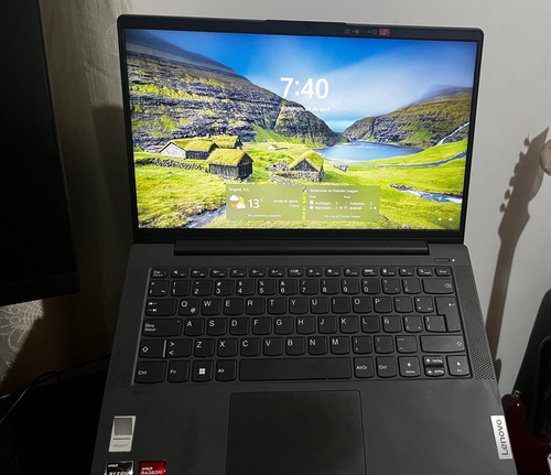 Lenovo Laptop-51l2p5hc 16ram Amd5500