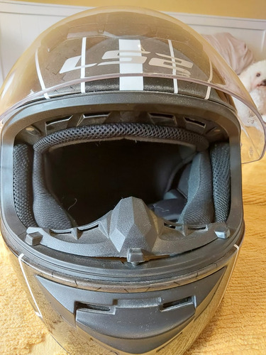 Casco Ls2, Usado 4 Veces Máximo. Igual A Nuevo. 