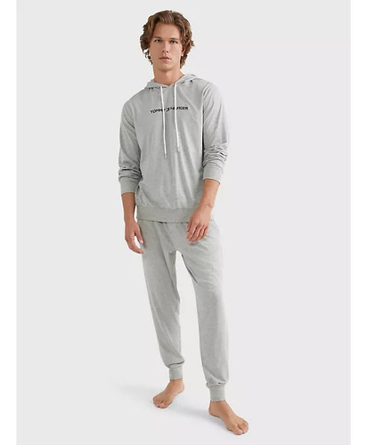 Conjunto Pijama Tommy Hilfilger (pantalón + Buzo) Importado