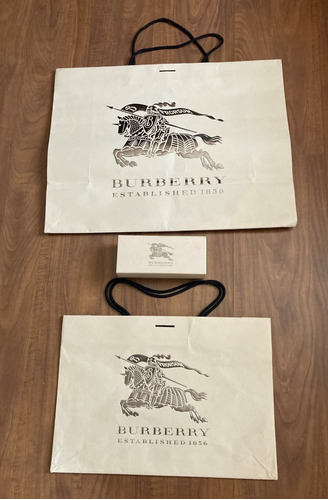 Kit Burberry Sacolas E Estojo