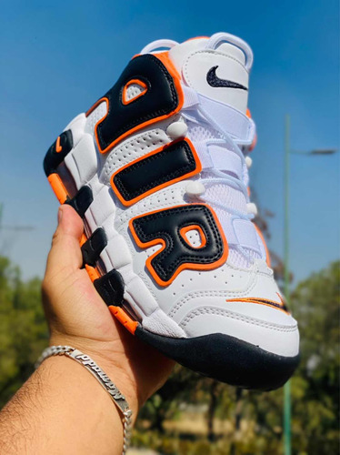 Nike Air More Uptempo Orange