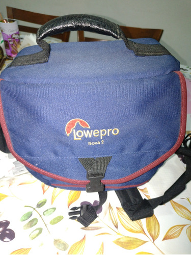 Bolso Para Cámara De Fotos Lowepro Nova 2 Usado 