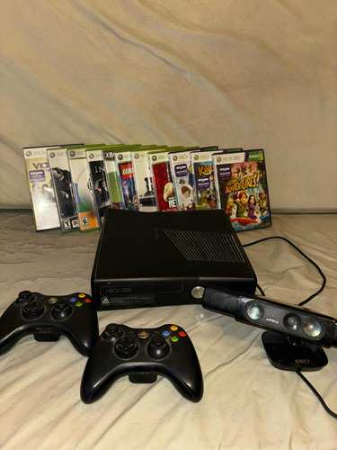 Xbox 360 Con 24 Juegos + Kinect + 2 Controles
