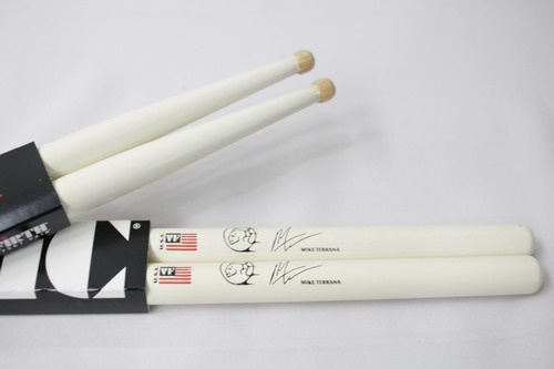 Pack X2 Baquetas Mike Terrana // Vic Firth / Lucy Rock