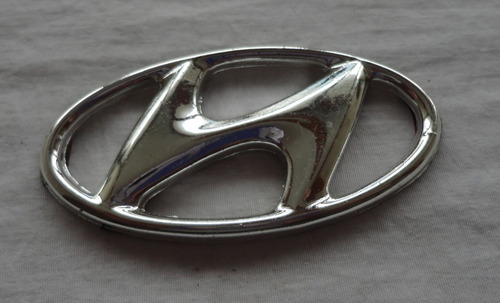 Emblema Logo Hyundai Mide 7.3 X 3.9 Cms  Foto 3