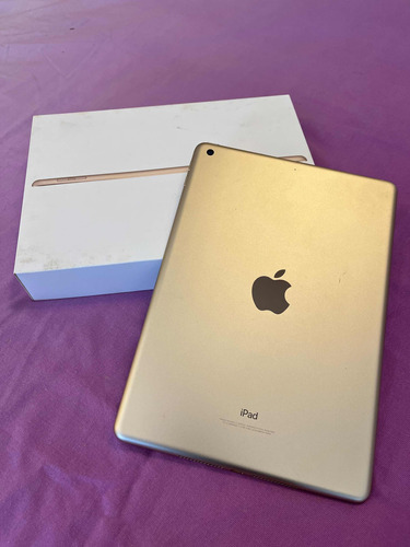 Apple iPad (5 Geração), 128 Gb, Wi-fi - Dourado