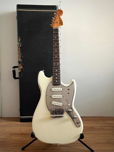 Guitarra Eléctrica Fender Musicmaster Noiseless Pickups 1978