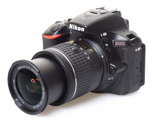 Camara Nikon D5600 Con Lente 18-55mm 24mpx Video Fullhd Wifi