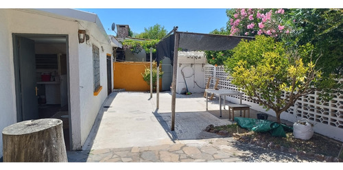 Venta Casa 3 Dormitorios 2 Baño Solymar 1 Cuadra De La Playa - Imagen 4
