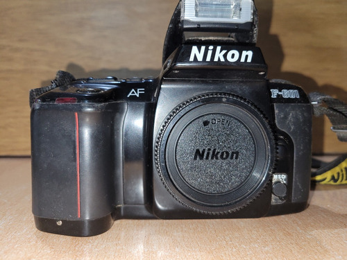 Nikon F601 Slr 35mm 50mm