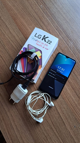 Smartphone LG K22