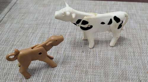 Playmobil Vaca Y Ternero 