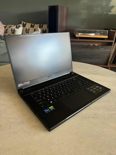 Notebook Laptop Msi Gs66 15.6  Intel Core I7, Nvidia Geforce
