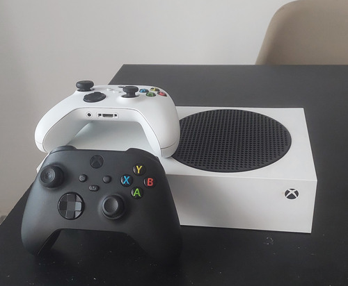 Console Xbox Series S 512gb - Seminovo + Dois Controles - Barato