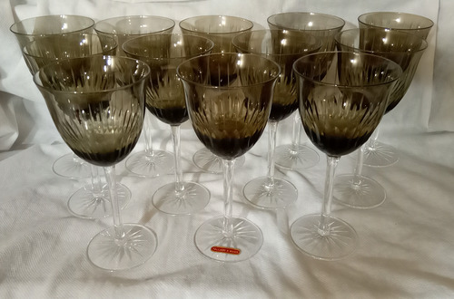 12 Copas De Cristal Tallado A Mano Fume Art Decó Para Vino 