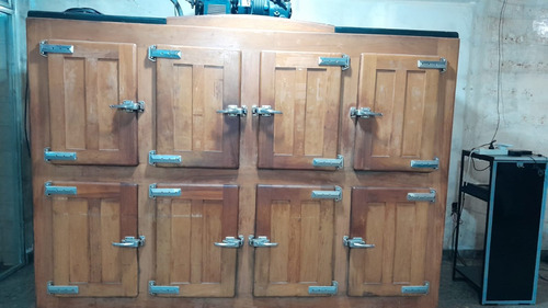 Heladera Antigua De Madera 8 Puertas