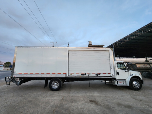 Camion Rabon Seminuevo M2 Caja Seca Con Rampa Hidraulica