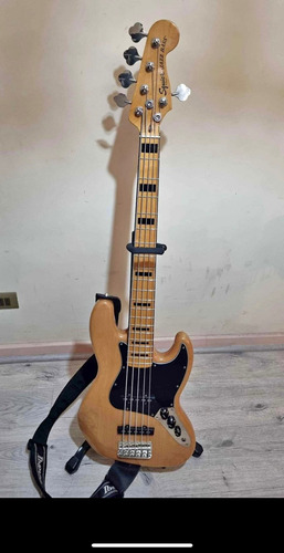 Squier Classic Vibe 70