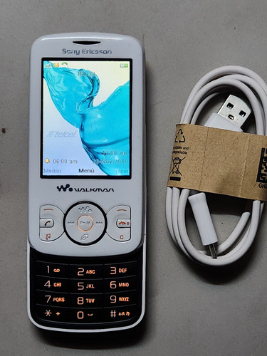 Sony Ericsson W100 Walkman Telcel Funcionando Bien Todo,..... Retro, Vintage, N8, 3220, W580, 1100, W810
