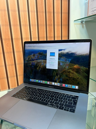 Macbook Pro 2019 Modelo A1990