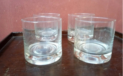 4 Vasos De Vidrio Para Whisky 8,8cm Diam X 9cm Alto