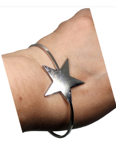 Pulsera Tipo Esclava Modelo Estrella De Acero.mariann Moon