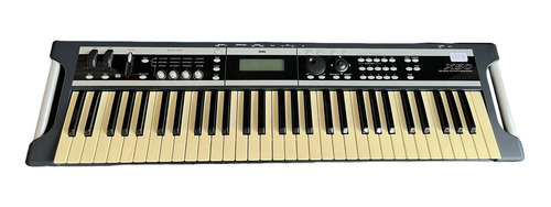 Teclado Korg X50 Sintetizador (vitrine)