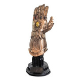 Figure Manopla Thanos (estátua) 