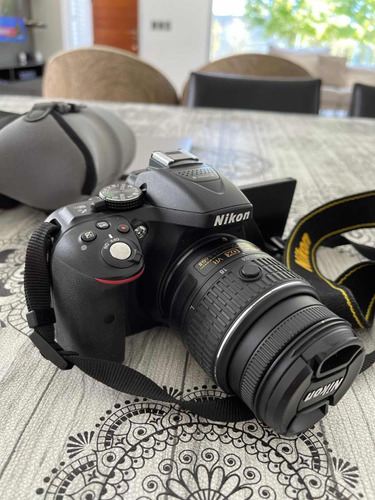 Camara Nikon D5300, Lente 55-300 + Flash Sb700