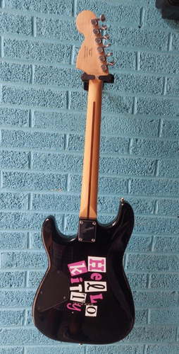 Fender Squier Hello Kitty Stratocaster