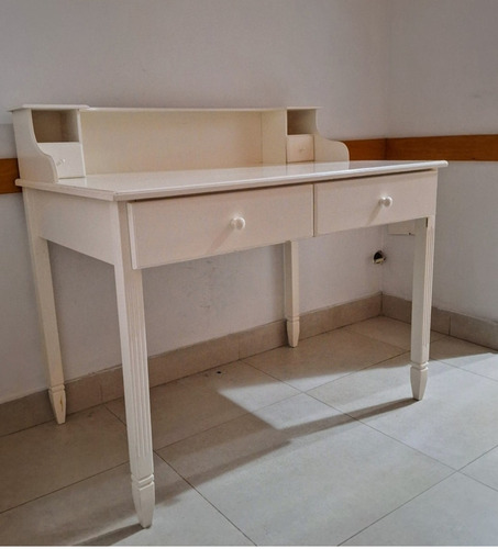 Escritorio Blanco De Madera Laqueada