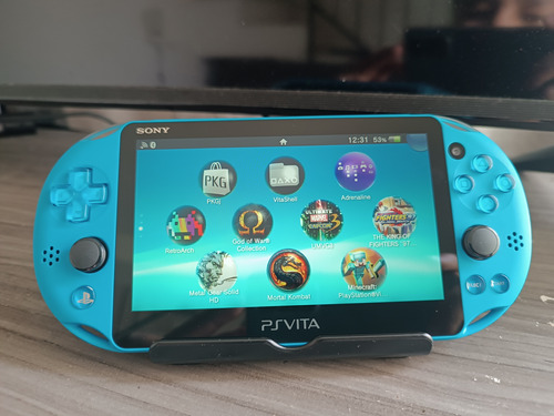 Sony Ps Vita Slim 128gb Con Tienda Para Descargar Juegos 