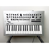 Korg Minilogue