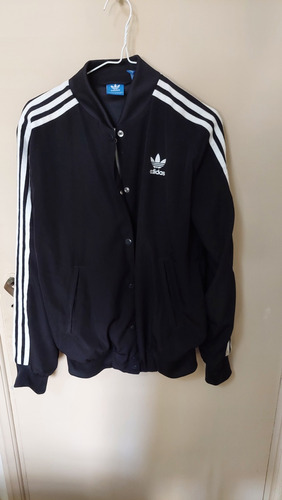 Campera adidas Originals, Estilo Bomber 