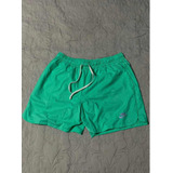 Short Essential Nike Green. Talla L.