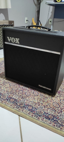 Cubo Amplificador Valvulado Guitarra Vox Valvetronix Vt80+ 