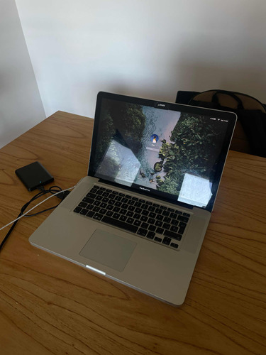 Macbook Pro 15 2tb 16gb