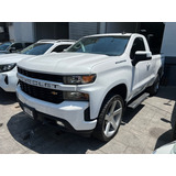 Chevrolet Silverado V6 2020