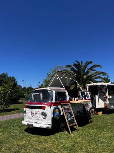 Volkswagen Combi  Combi Food Track 