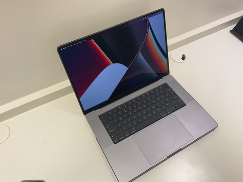 Apple Macbook Pro 16, 2021 , Chip M1 Pro 16gb 1tb