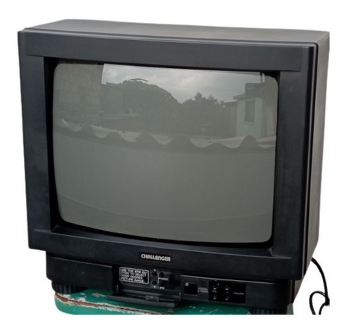 Televisor Antiguo Challenger Modelo Tc1114r
