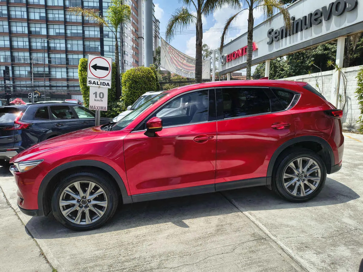 Mazda CX-5 2021 - Imagen 2