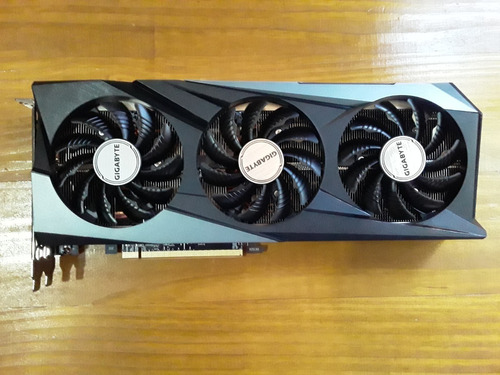 Placa De Vídeo Gigabyte Amd Radeon Rx 6600 Xt Gaming Oc Pro