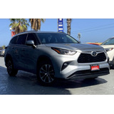 Toyota Highlander 2021